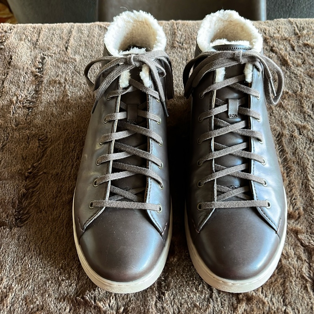 Ugg Hightops